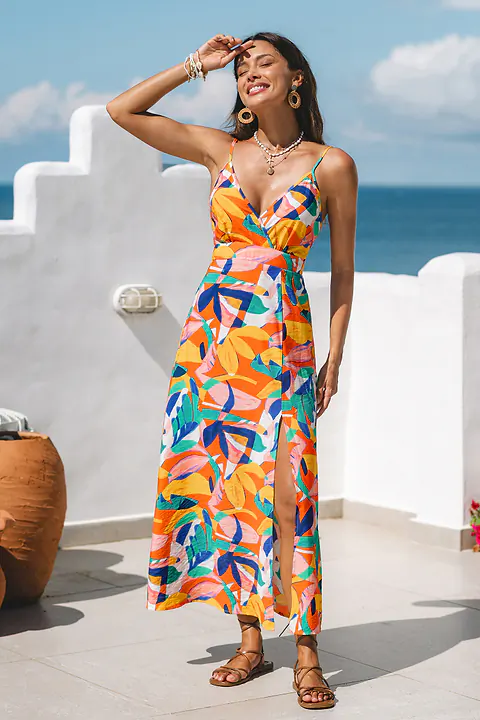 Robe longue col surplis abstraite